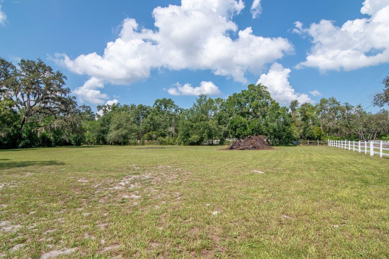 WARREN ESTATES - Residential