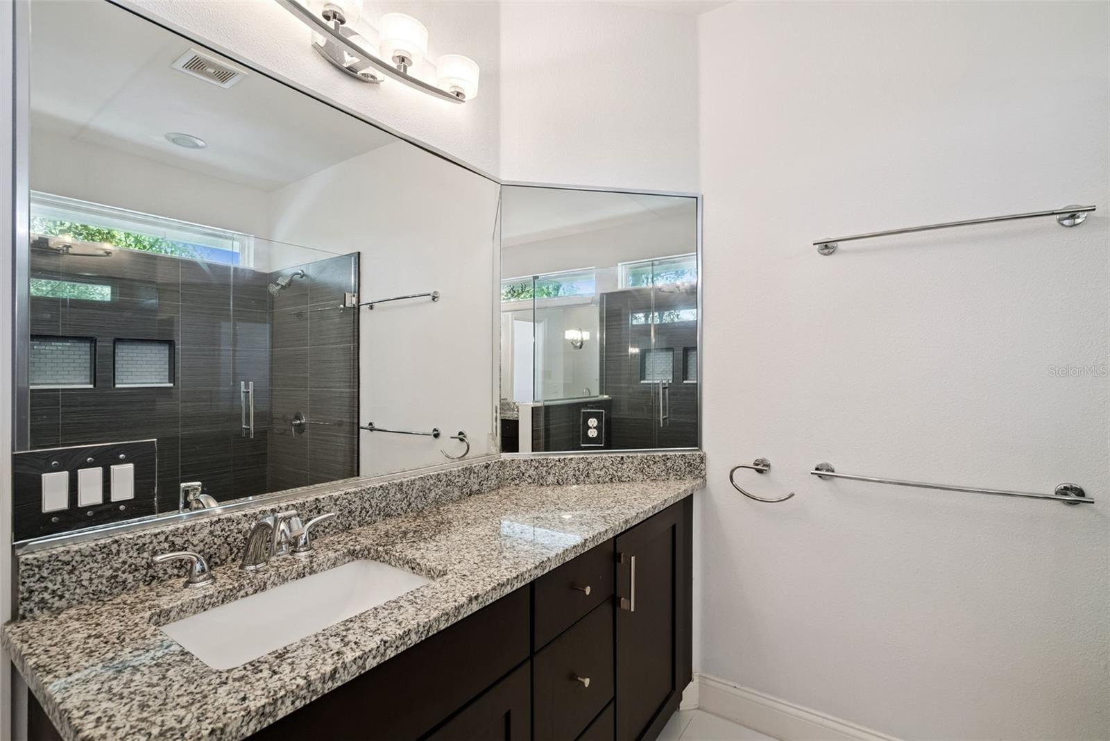 HILLCREST HEIGHTS 2ND ADD - Residential