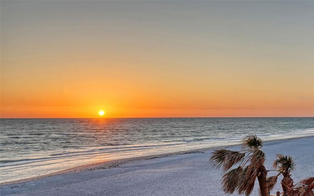 Photo of 2525 Gulf Of Mexico Drive #3F, Longboat Key, FL 34228 (MLS # A4649816)