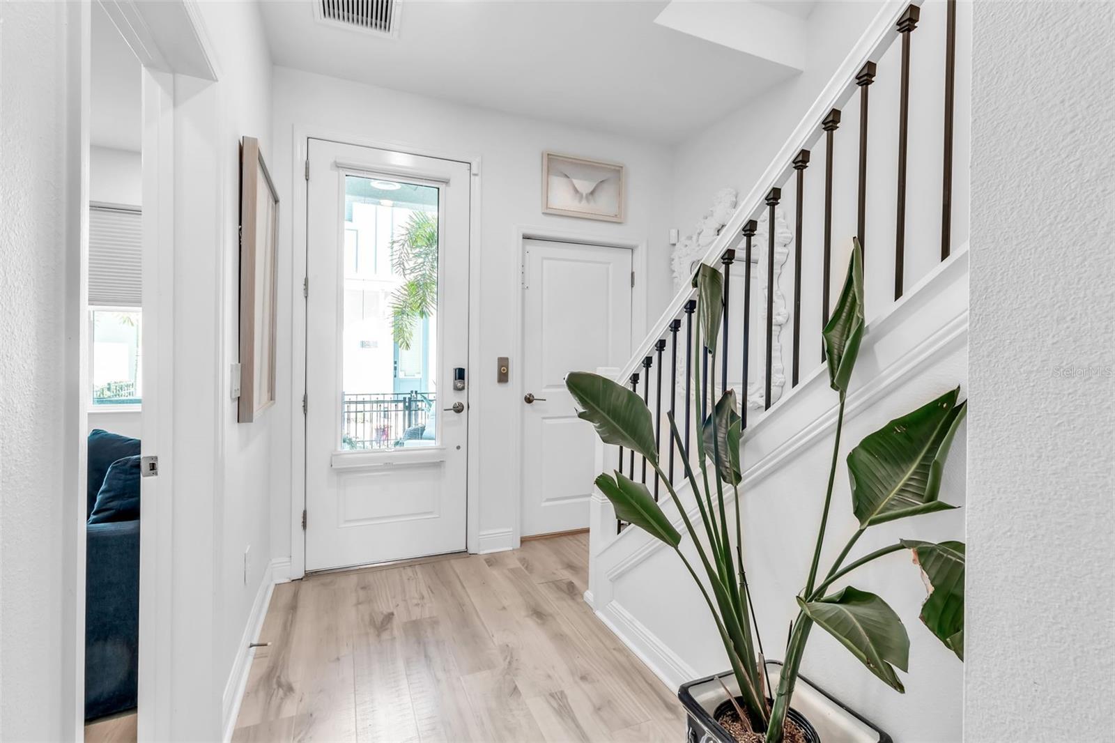 2554 RUFFING COURT, SARASOTA, FL, 34237 3 2554 RUFFING COURT