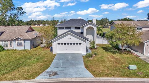 A home in WINTER HAVEN