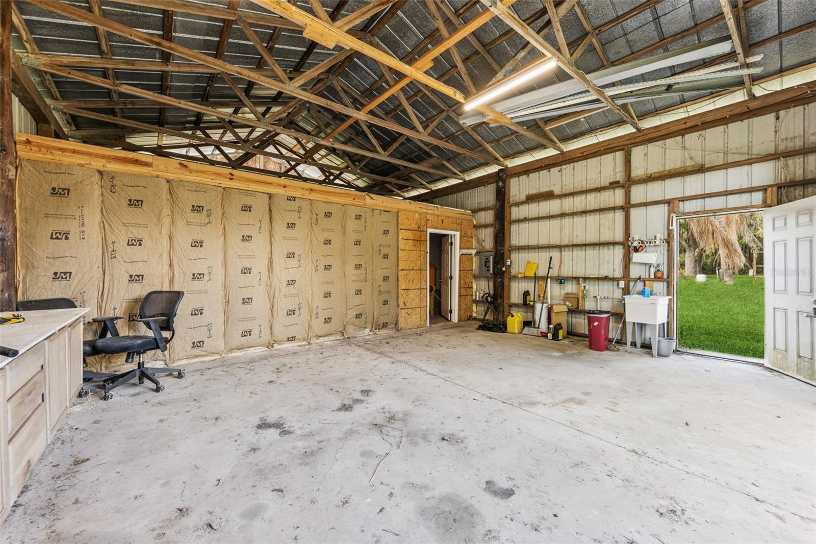 GROVELAND FARMS R25-T23-S05 - Land