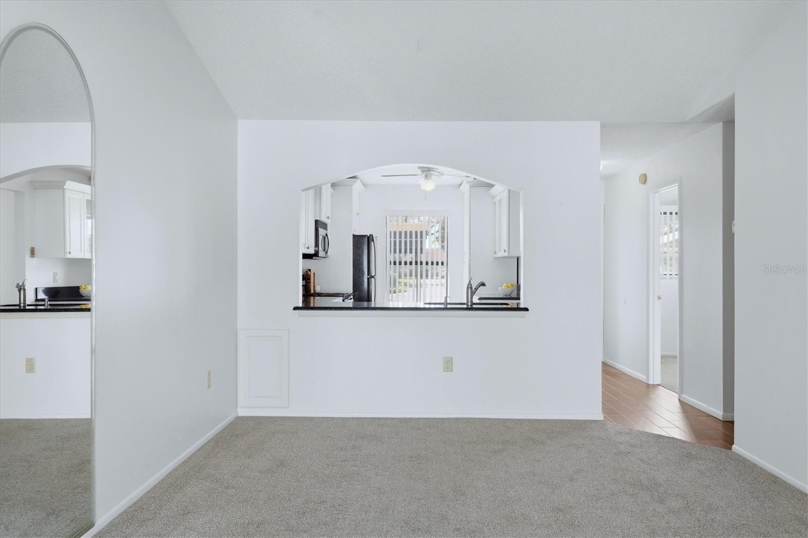 HUNTINGTON WOODS - Residential