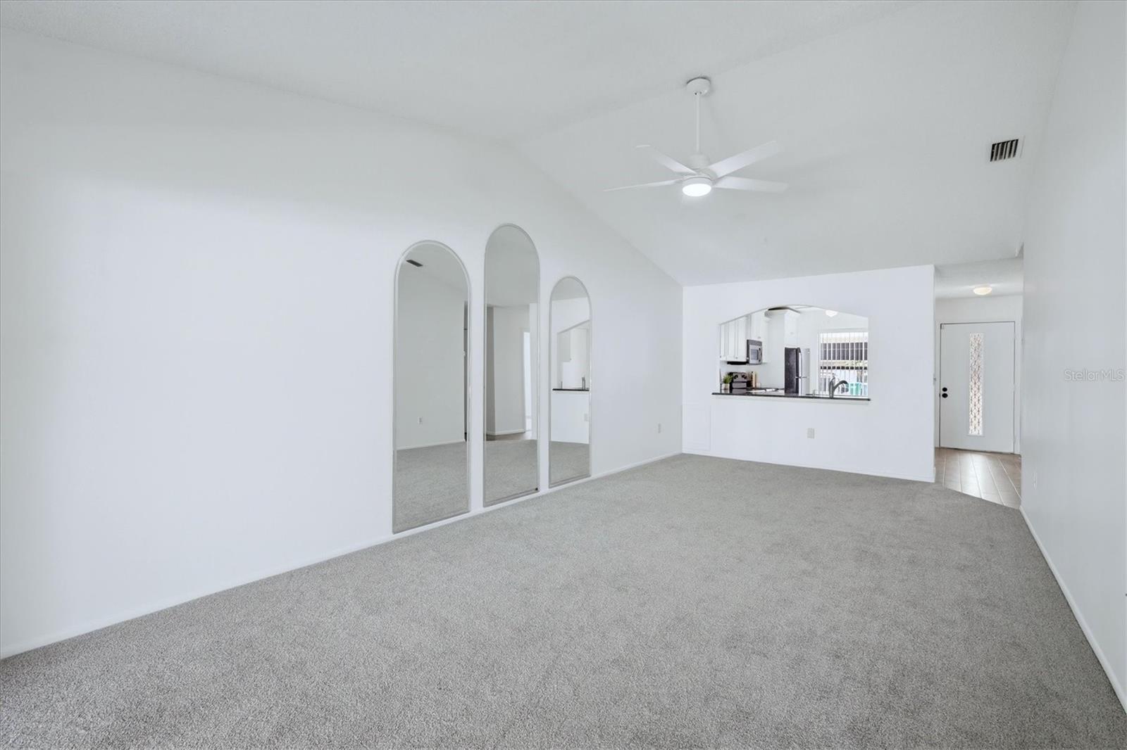 HUNTINGTON WOODS - Residential