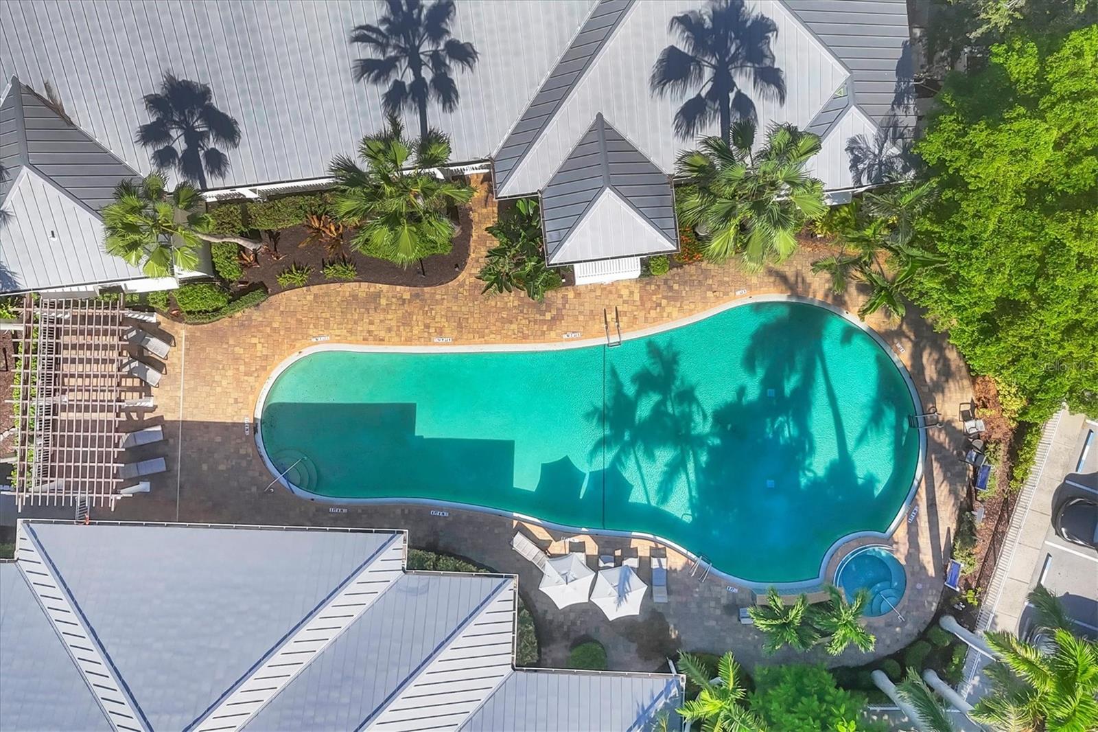 HUNTINGTON WOODS - Residential