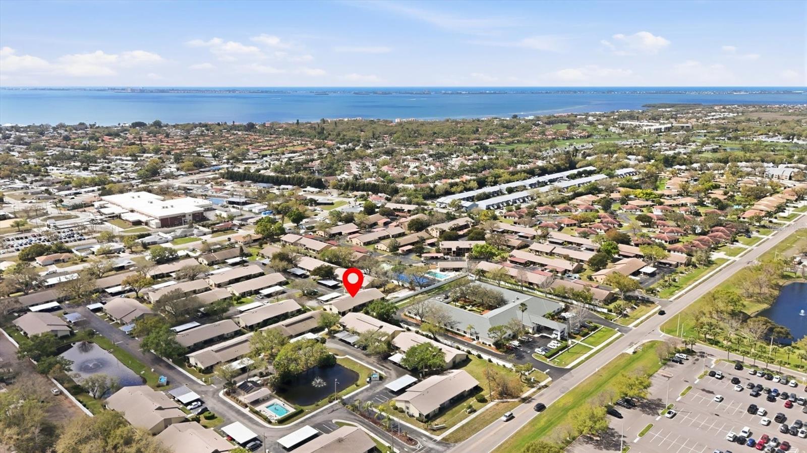 HUNTINGTON WOODS - Residential