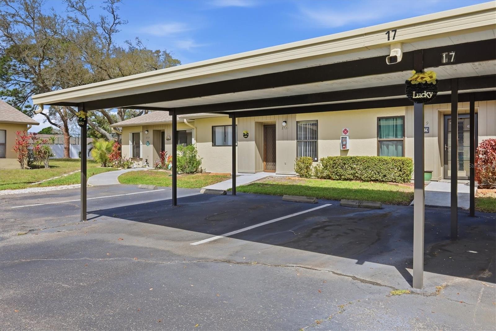 HUNTINGTON WOODS - Residential