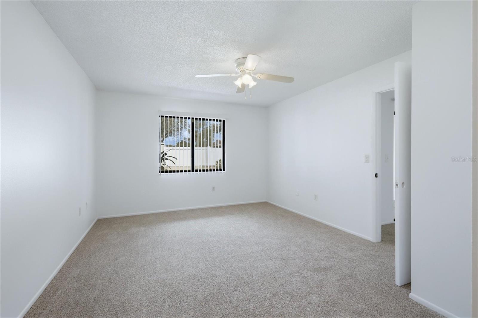 HUNTINGTON WOODS - Residential