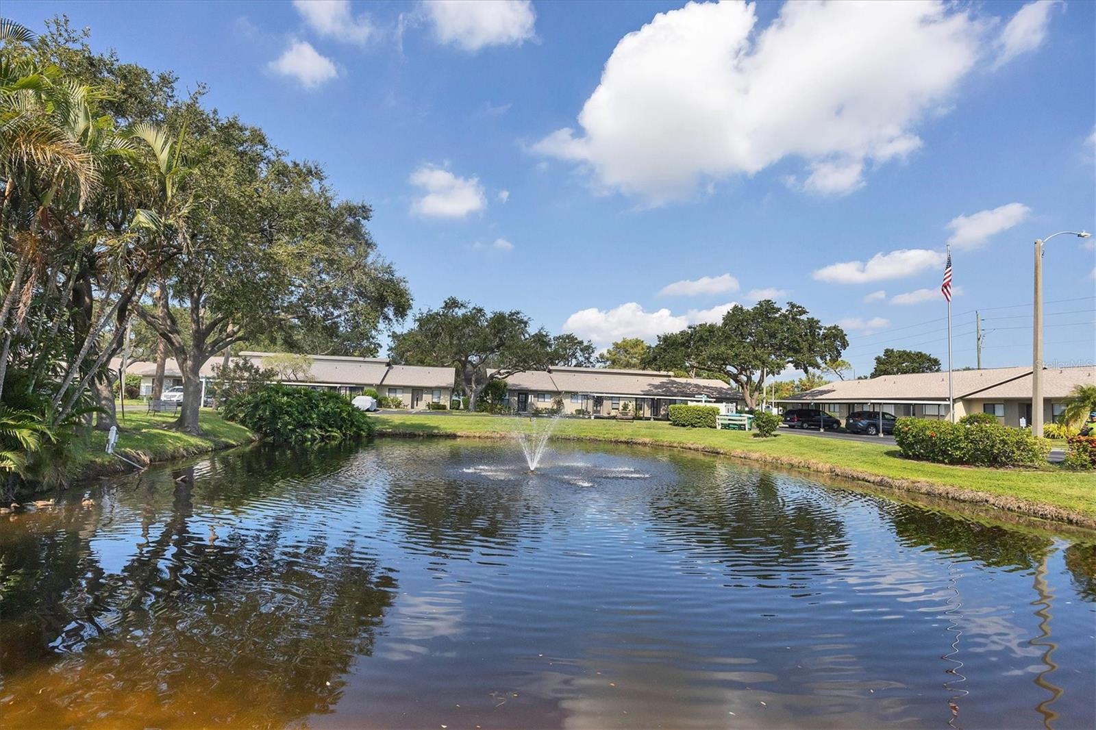 HUNTINGTON WOODS - Residential