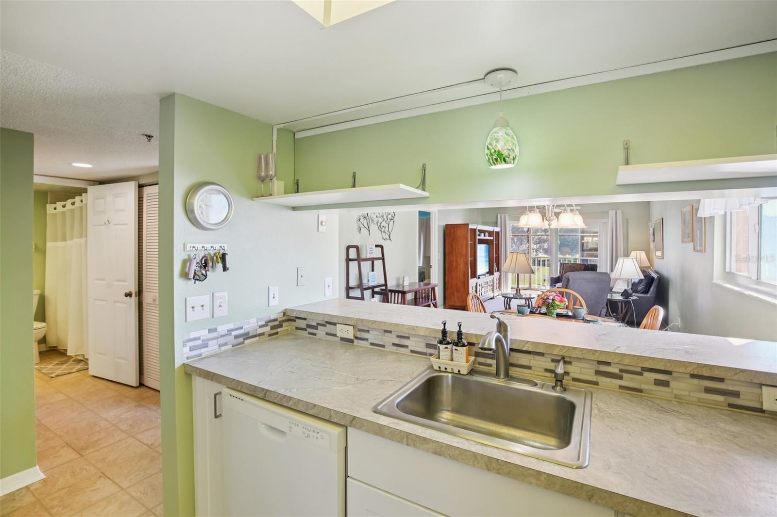 HARBOR GREENS AT YACHT CLUB ESTATES - Residential