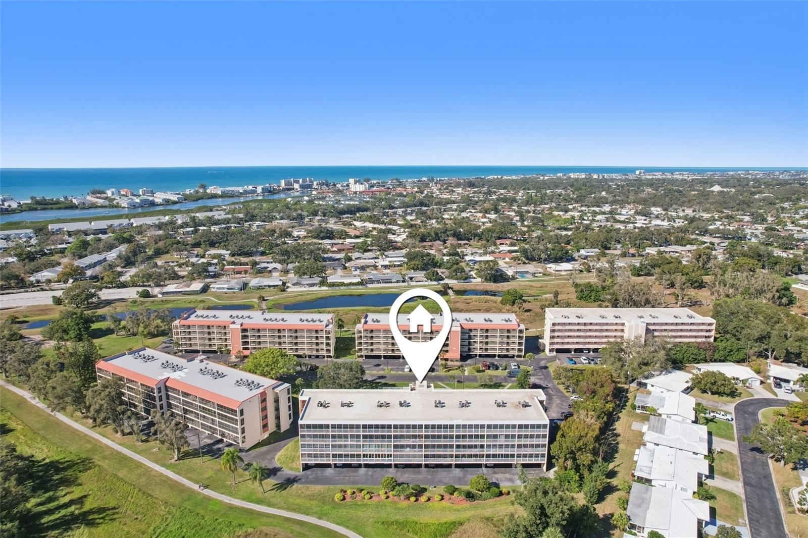 HARBOR GREENS AT YACHT CLUB ESTATES - Residential