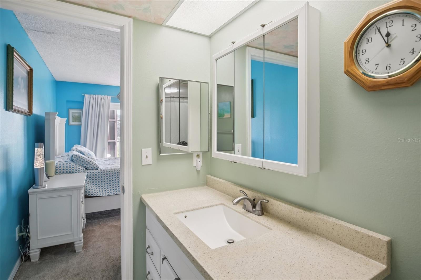 HARBOR GREENS AT YACHT CLUB ESTATES - Residential