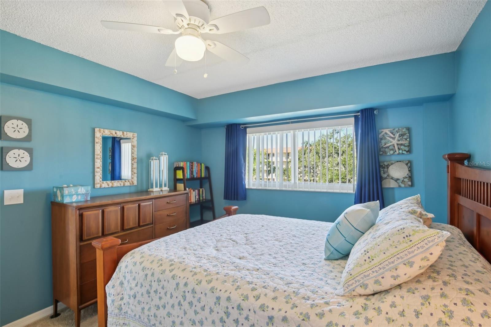 HARBOR GREENS AT YACHT CLUB ESTATES - Residential