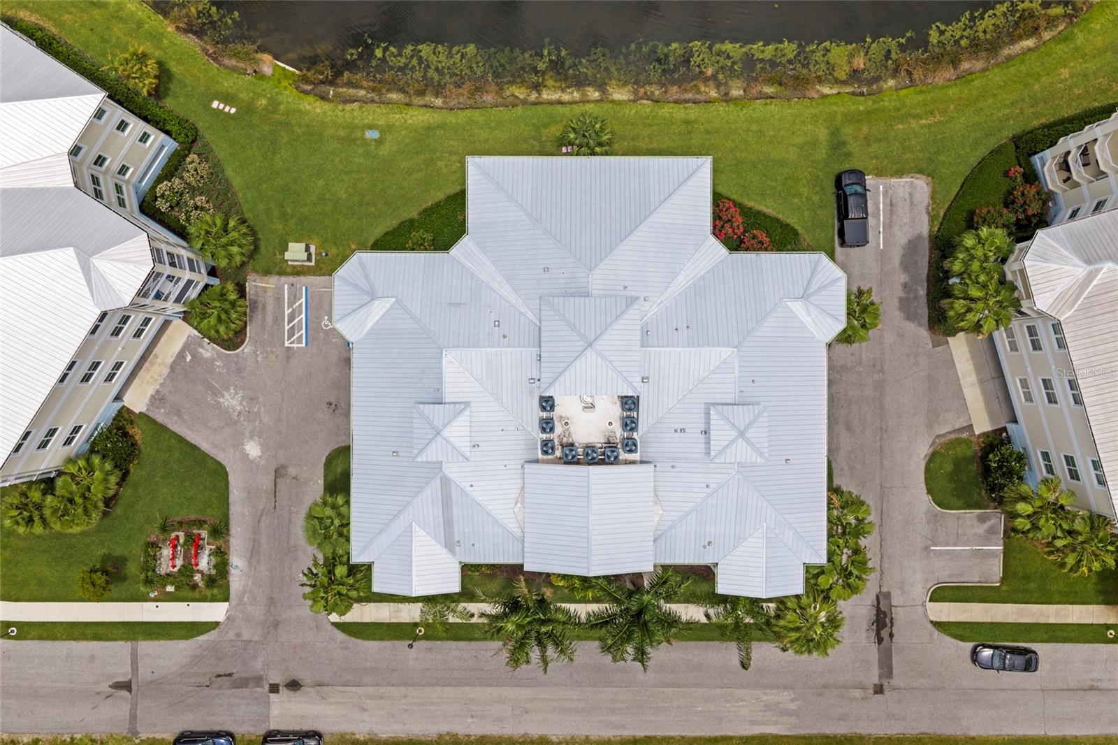 PALMA SOLA BAY CLUB PH 18B - Residential