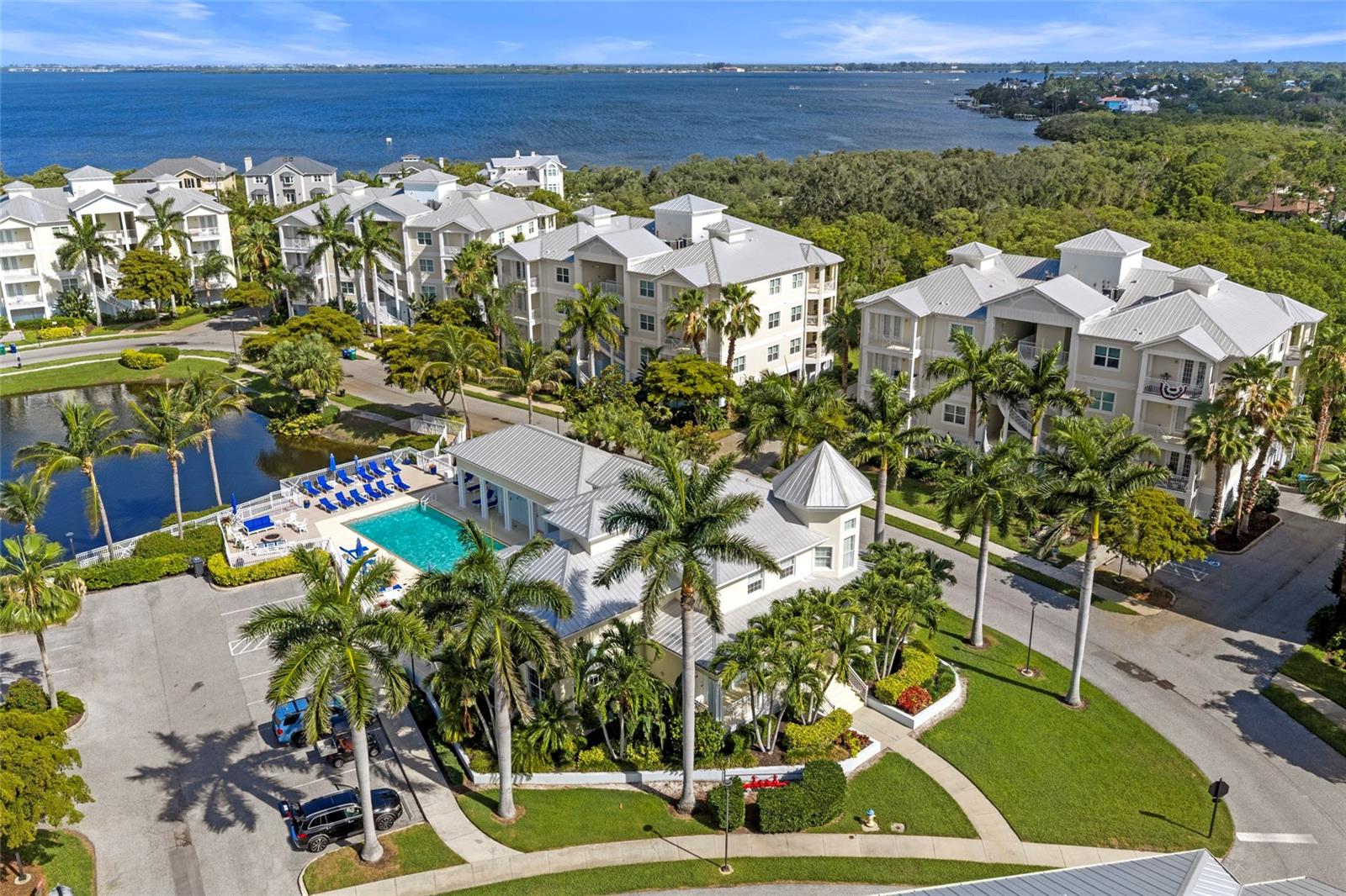 PALMA SOLA BAY CLUB PH 18B - Residential