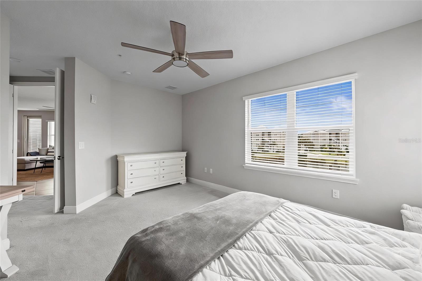 PALMA SOLA BAY CLUB PH 18B - Residential