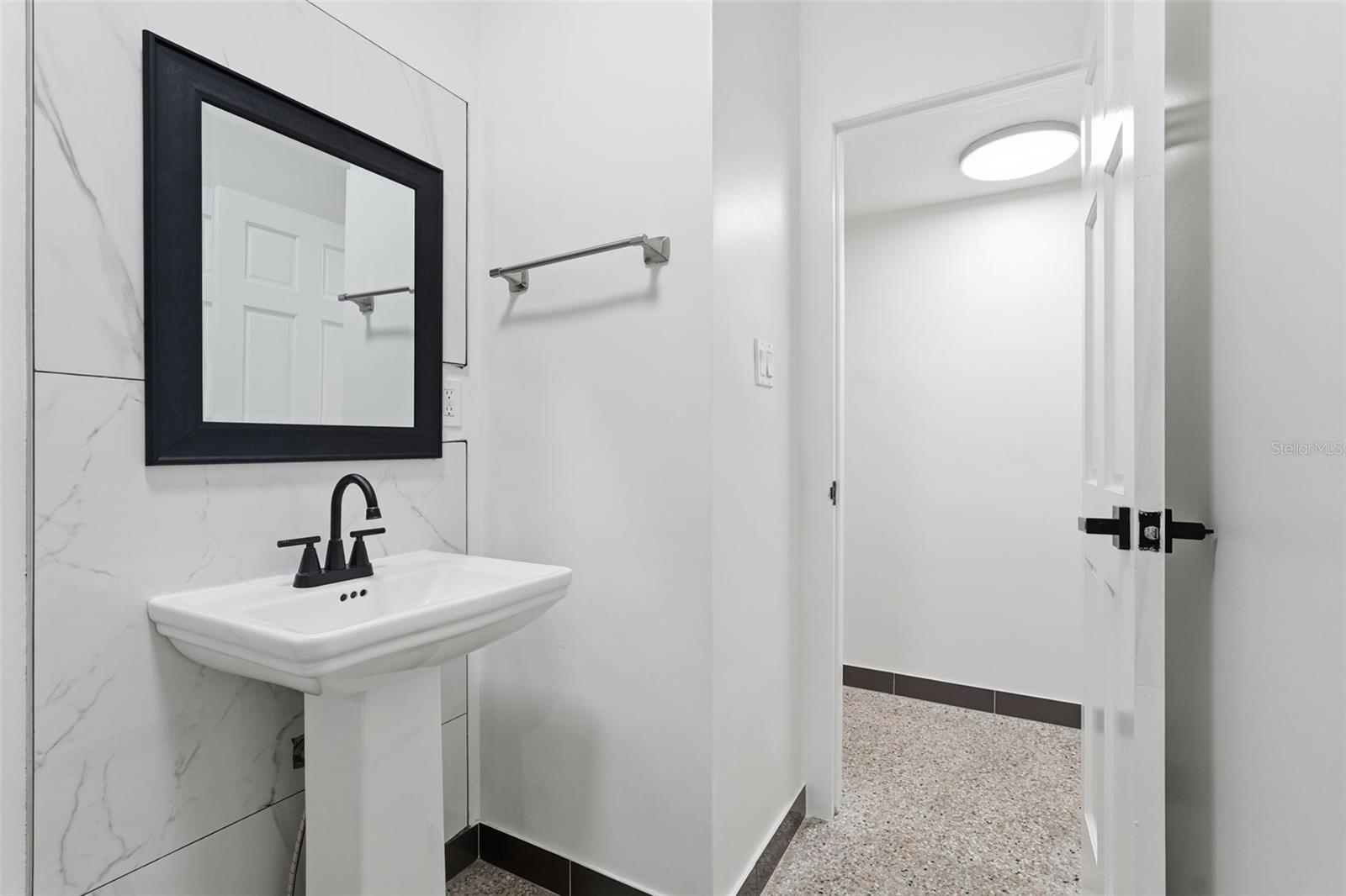 BIG ACRES - Residential