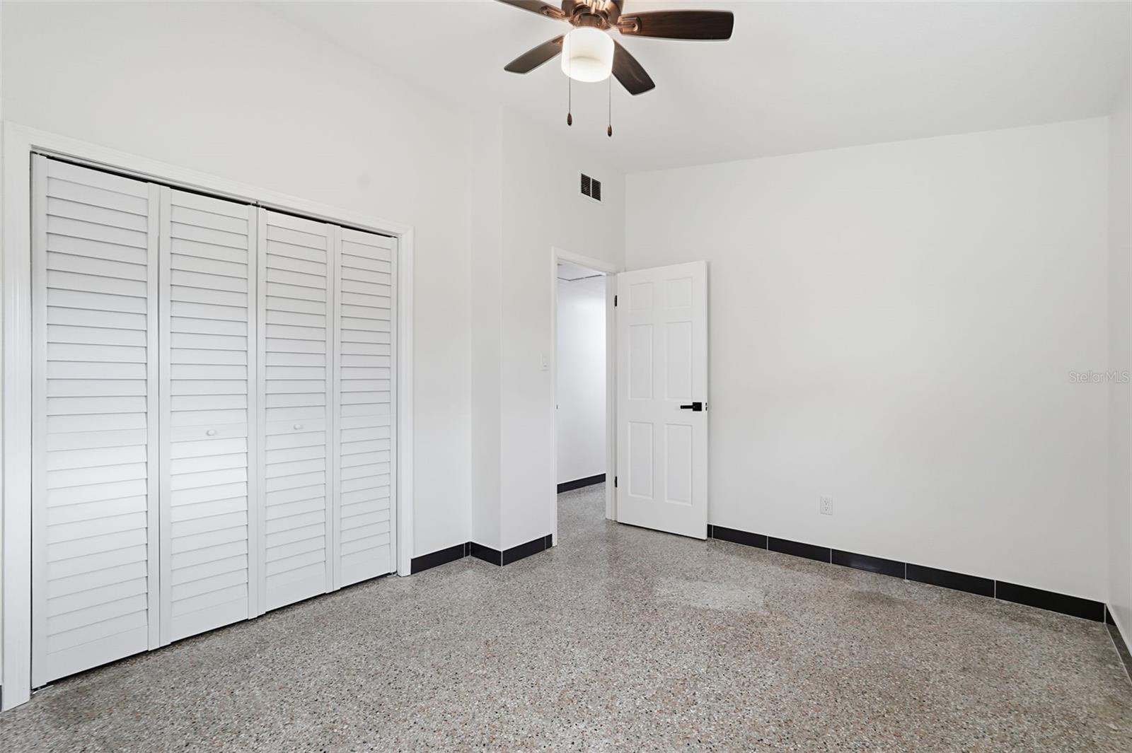 BIG ACRES - Residential