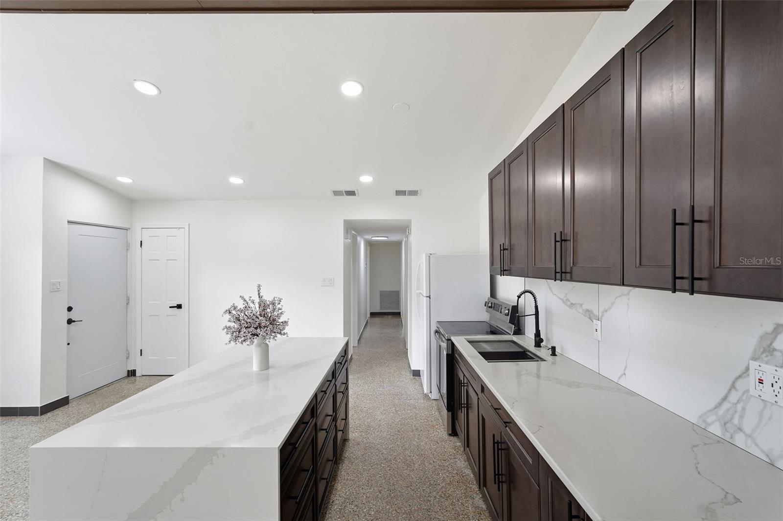 BIG ACRES - Residential