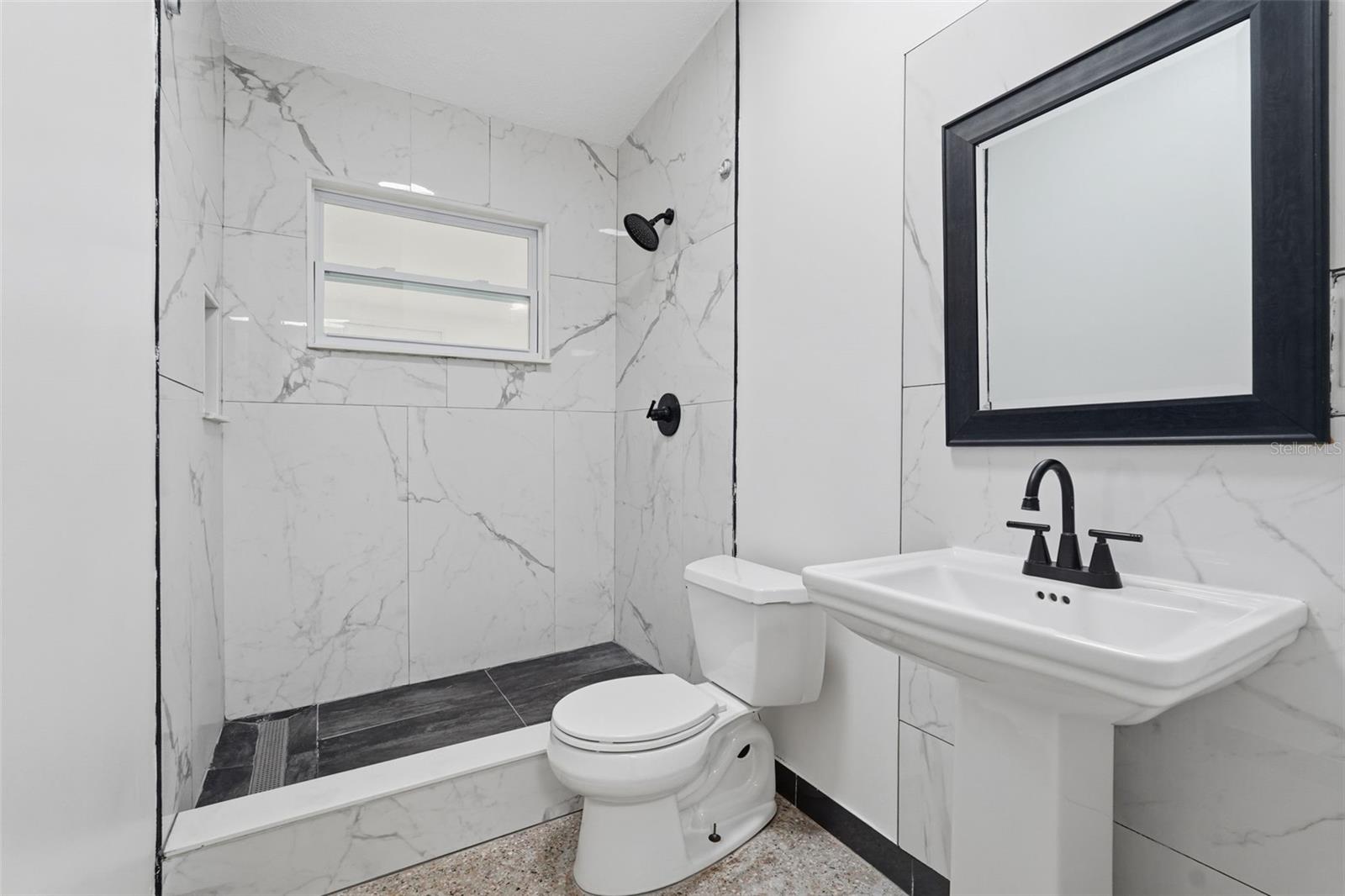 BIG ACRES - Residential