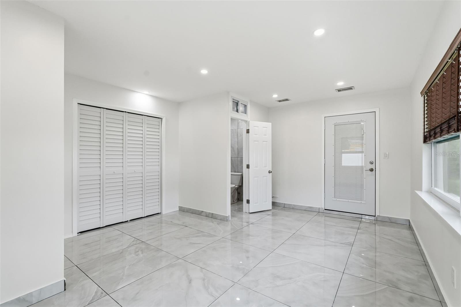 BIG ACRES - Residential