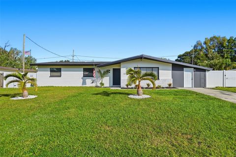 3297 HILLSDALE AVENUE LARGO FL 33774