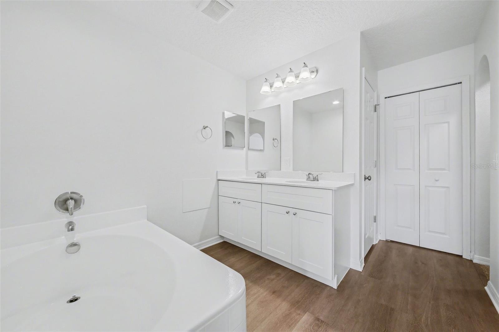 WIND STONE/OCOEE PH 02 A B H & - Residential