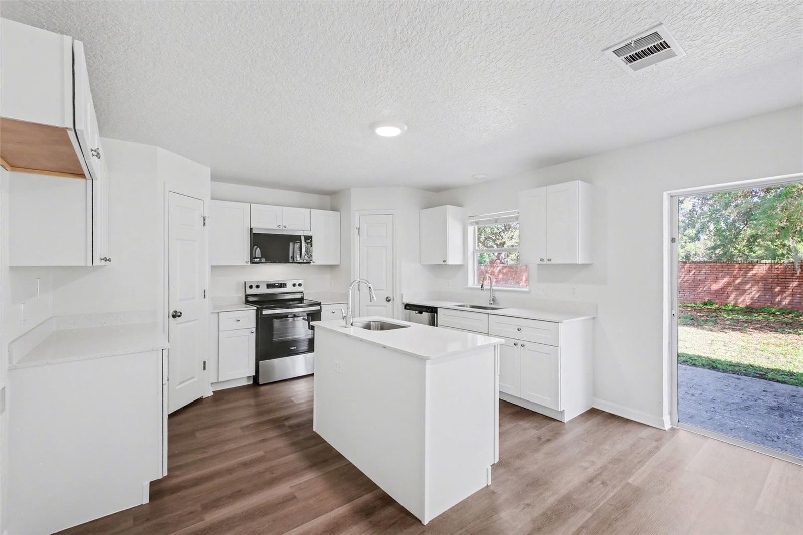 WIND STONE/OCOEE PH 02 A B H & - Residential