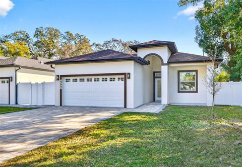 Photo of 8509 N Newport Avenue, Tampa, FL 33604 (MLS # TB8471420)