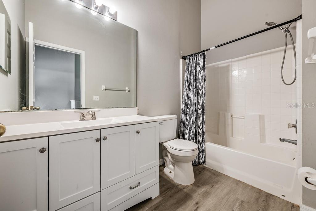 LITTLE CREEK - Residential