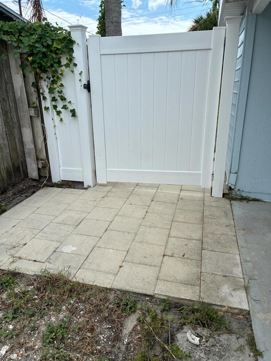 BAYSHORE GARDENS SEC 13 - Residential