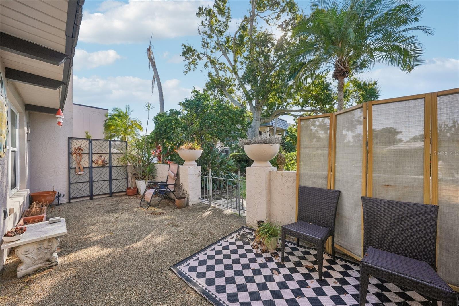 CORDOVA GREENS CONDO - Residential