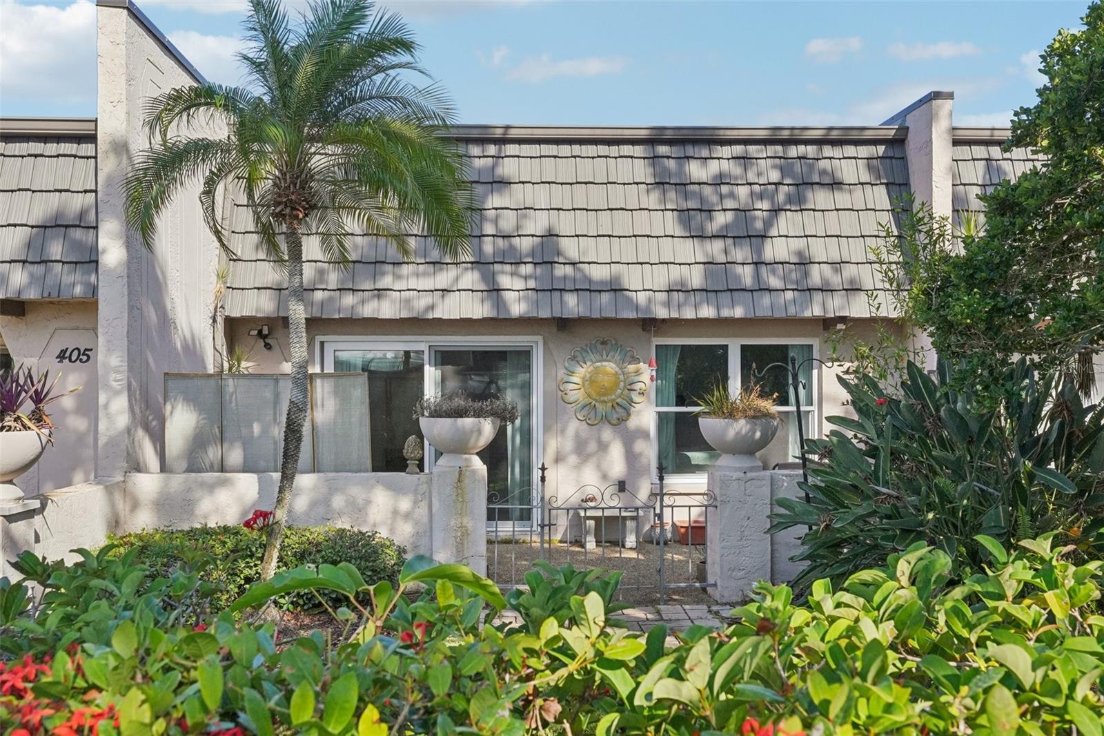 CORDOVA GREENS CONDO - Residential