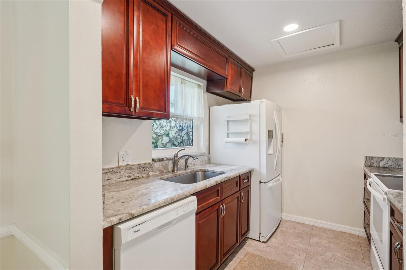 CORDOVA GREENS CONDO - Residential