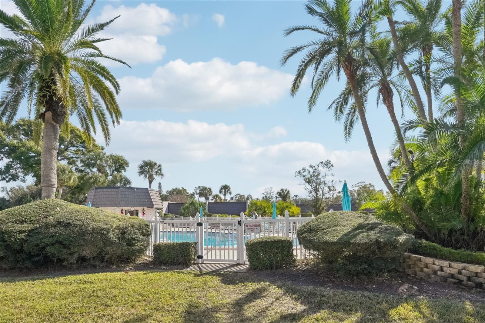 404 CORDOVA GREEN 404