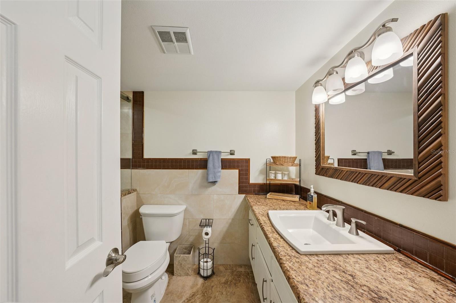 CORDOVA GREENS CONDO - Residential