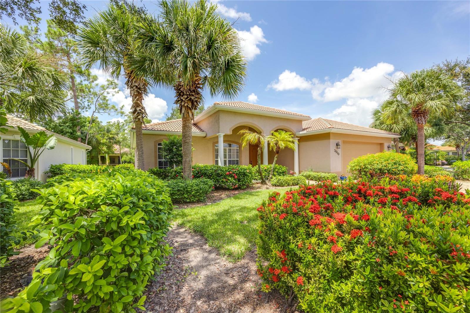 3919 AURORA COURT