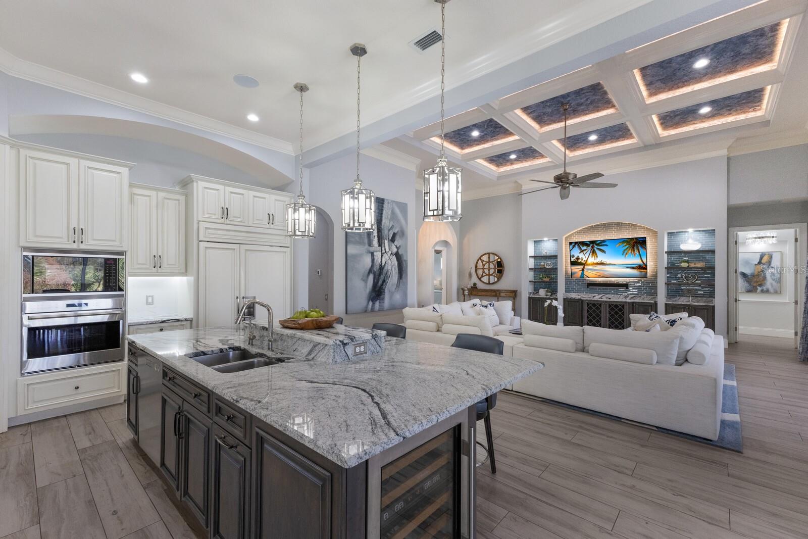 COUNTRY CLUB EAST AT LAKEWD RNCH UU2 - Residential