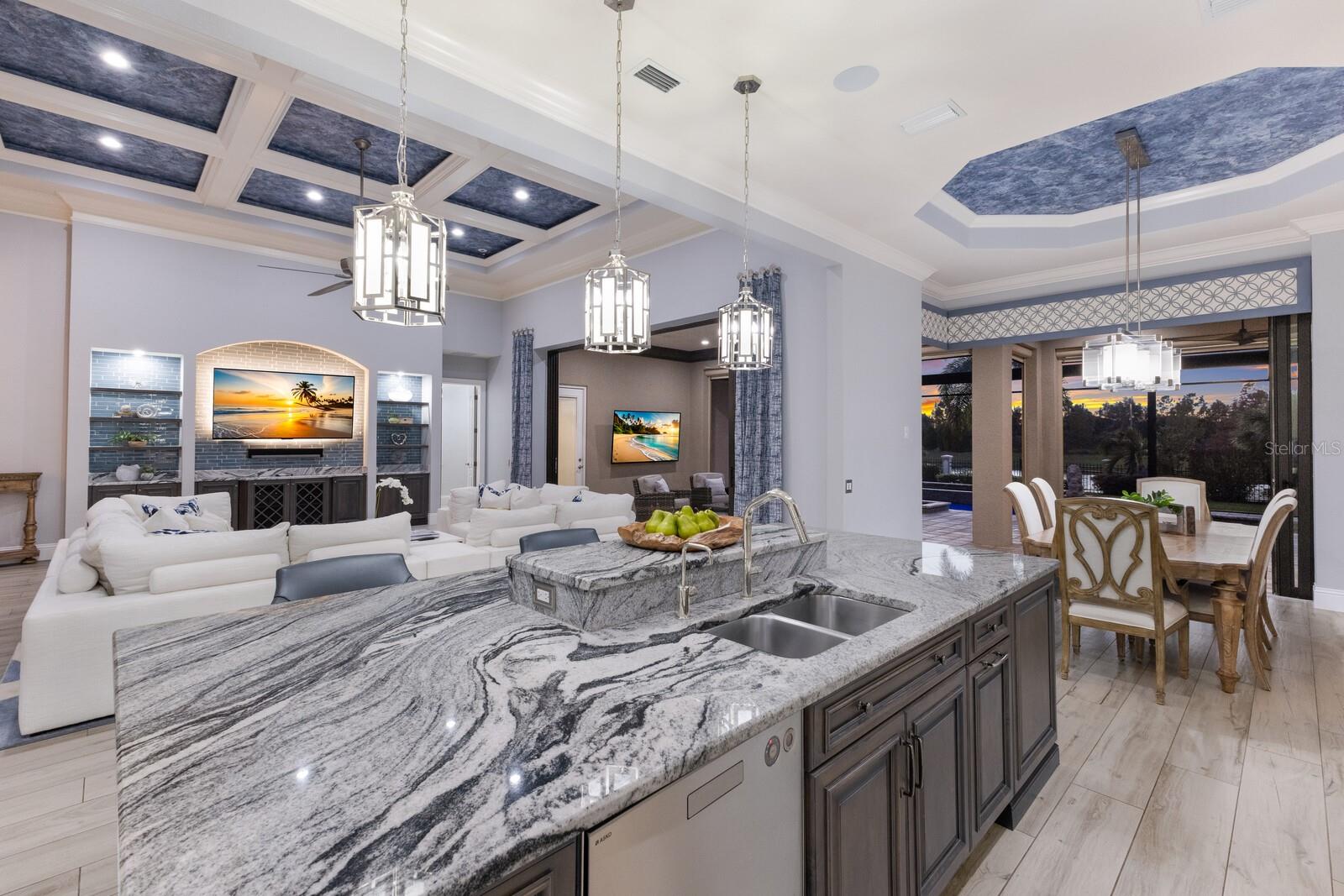 COUNTRY CLUB EAST AT LAKEWD RNCH UU2 - Residential