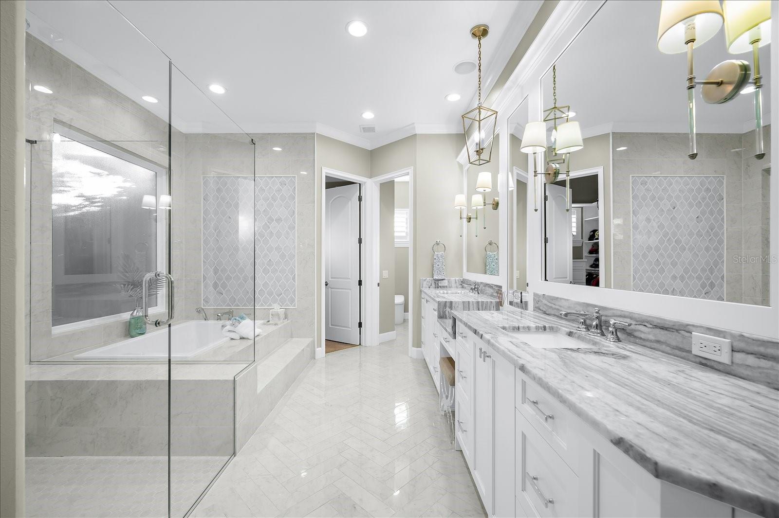 HAWKS LANDING - Residential