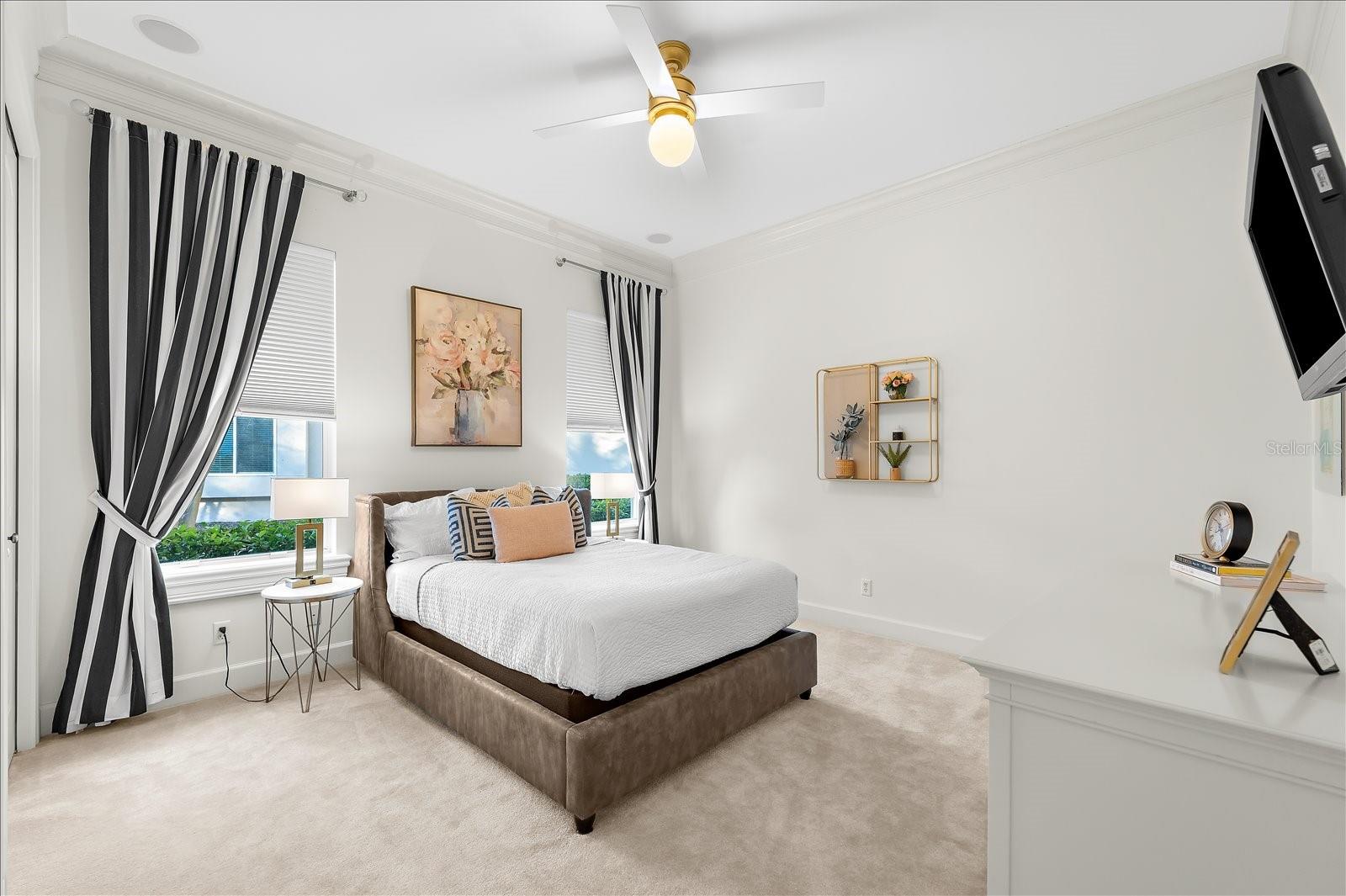 HAWKS LANDING - Residential