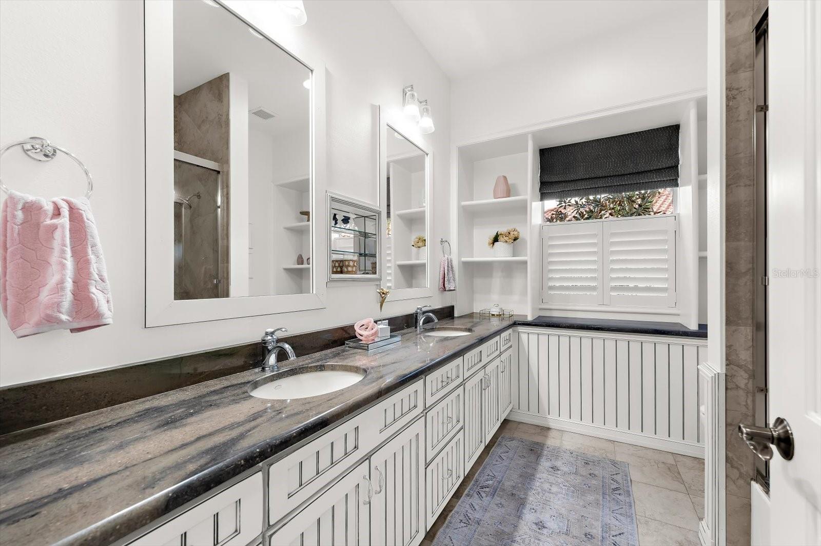 HAWKS LANDING - Residential