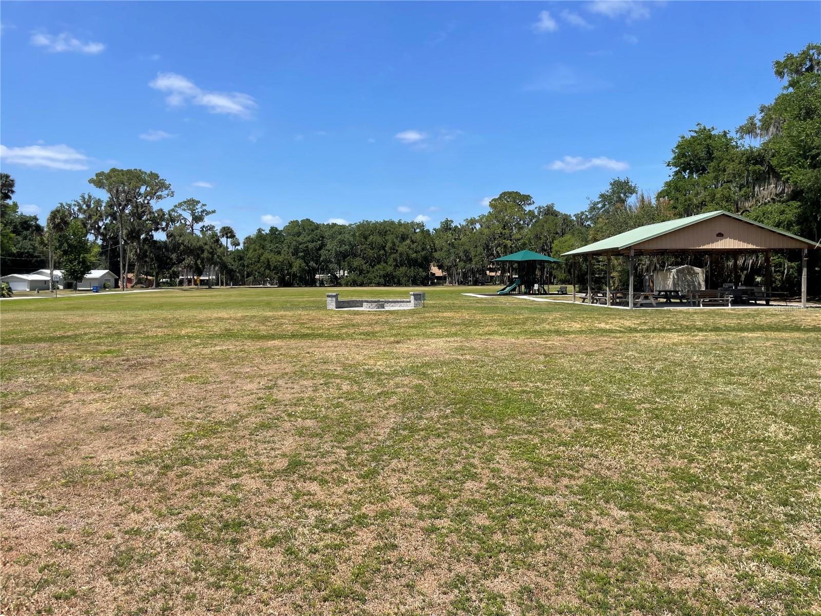 STONE ISLAND ESTATES UNIT 04 & 06 - Land