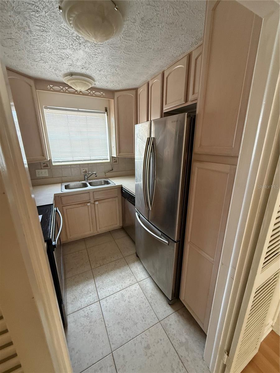 PLANTATION APTS ORLANDO - Residential Lease