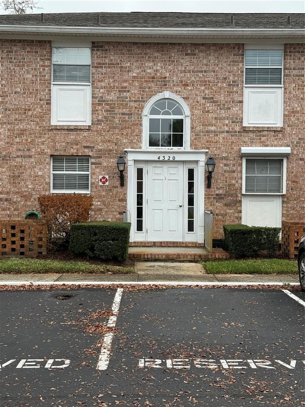 Photo of 4320 Lake Underhill Road #14D2, Orlando, FL 32803 (MLS # O6386528)