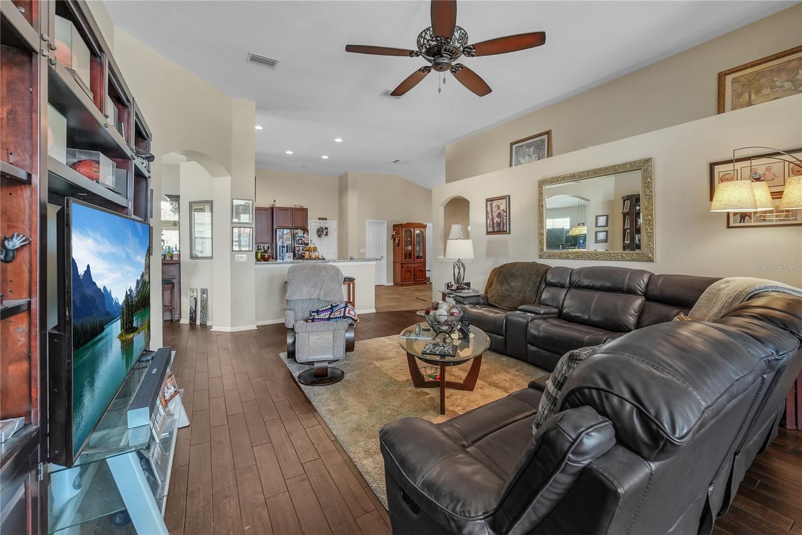 OAK GLEN SUB - Residential