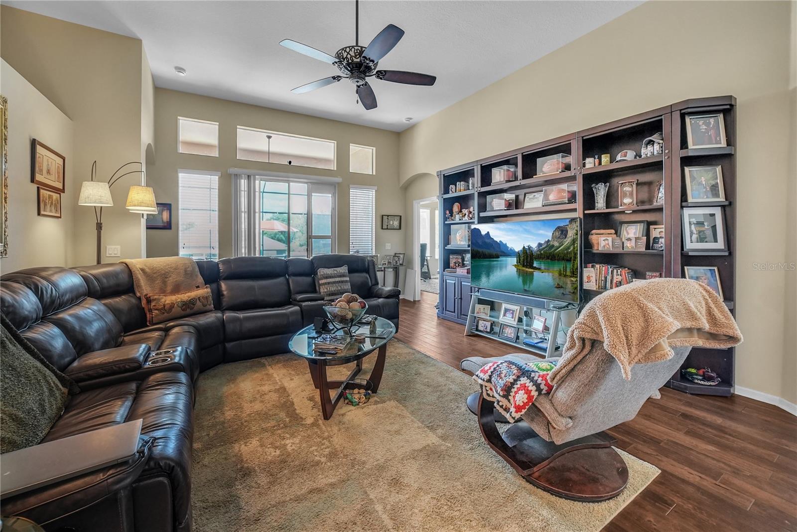 OAK GLEN SUB - Residential