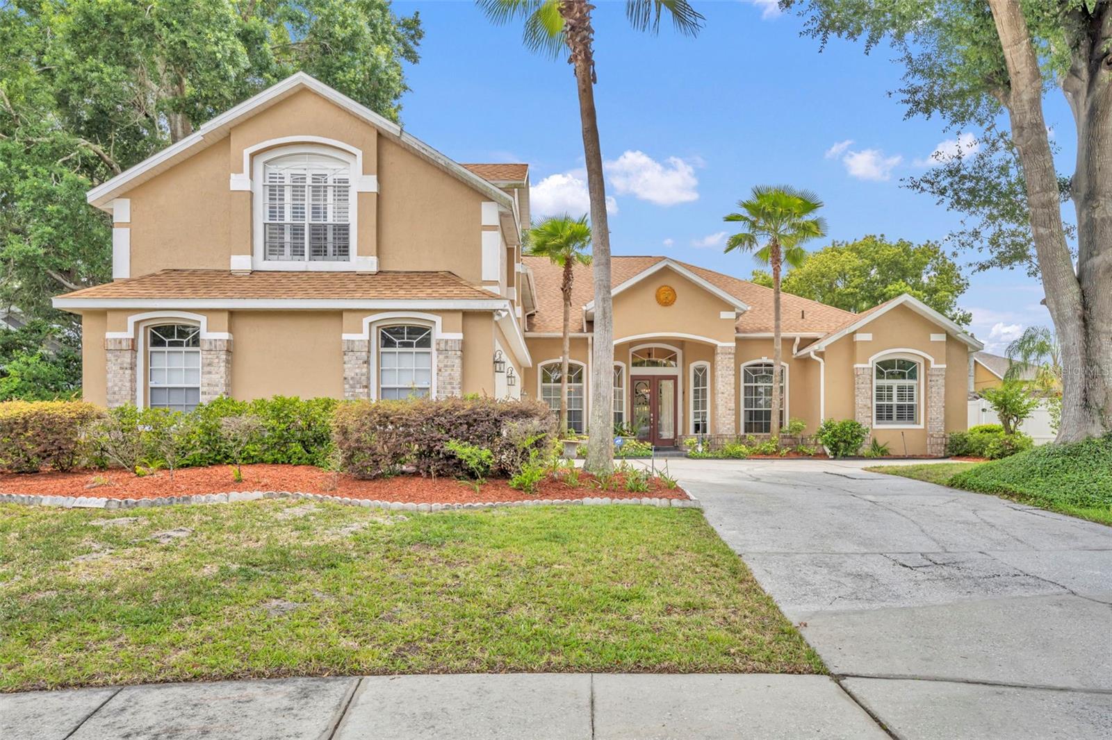 2518 EMERALD TREE LANE