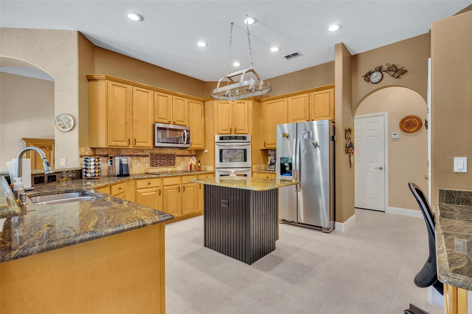DIAMOND HILL AT SWEETWATER COUNTRY CLUB - Residential