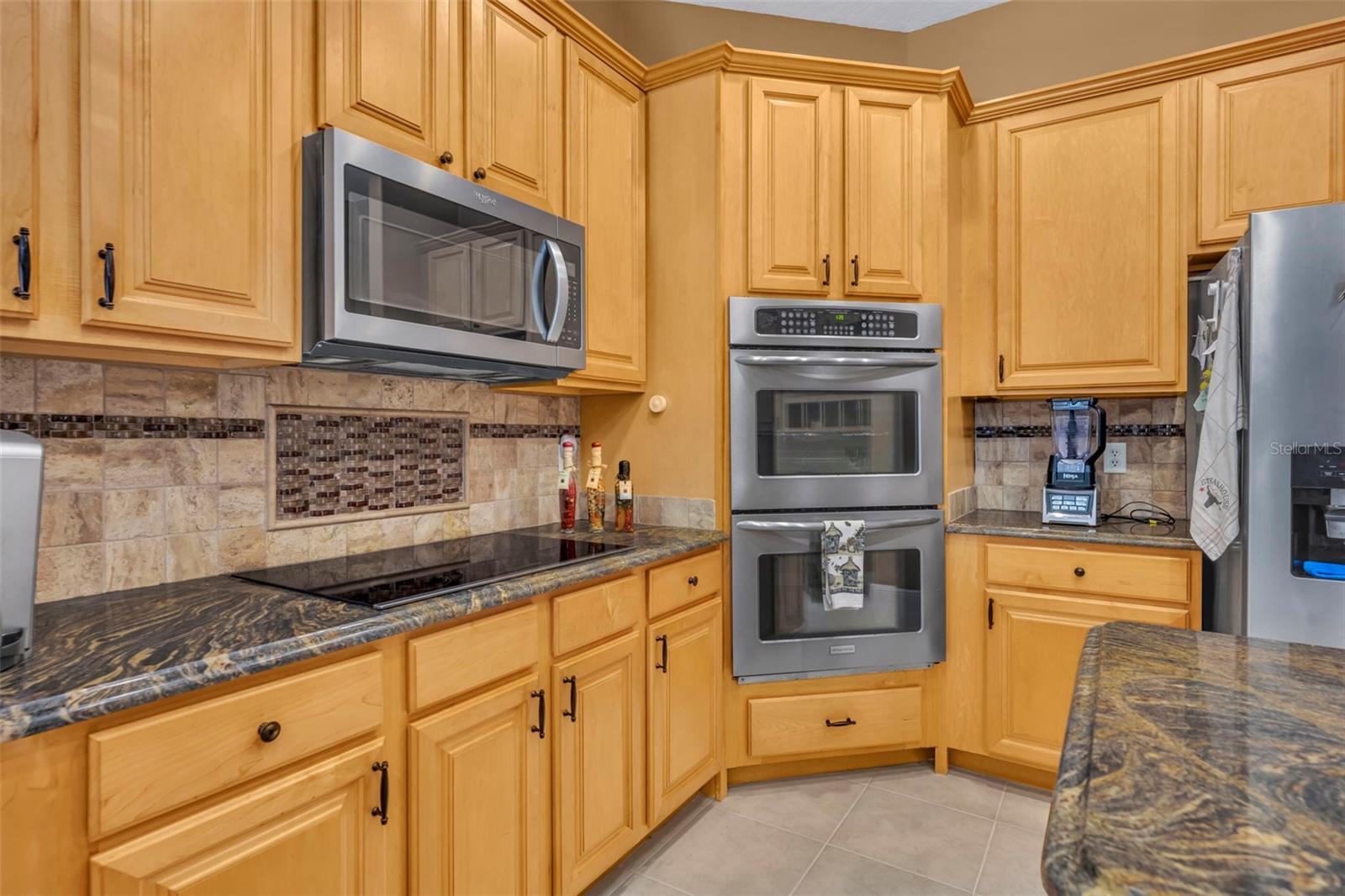 DIAMOND HILL AT SWEETWATER COUNTRY CLUB - Residential